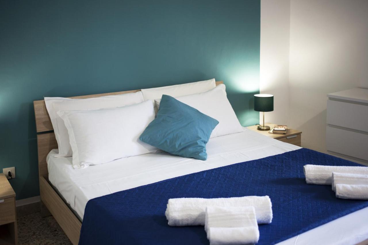 Frontemare House & Rooms Castellammare del Golfo Buitenkant foto