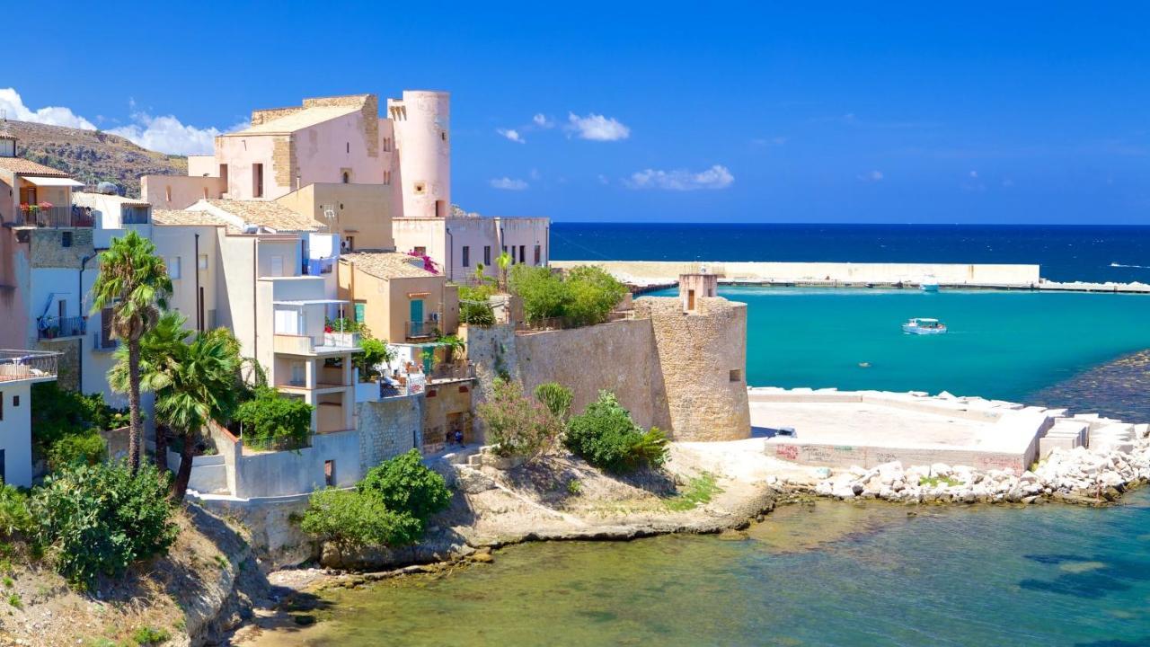 Frontemare House & Rooms Castellammare del Golfo Buitenkant foto